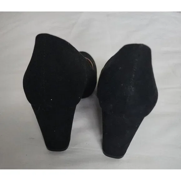 Xappeal Women's Black Faux Suede Style 131051 Olive Block Heels Pumps Size 7M - Picture 12 of 13